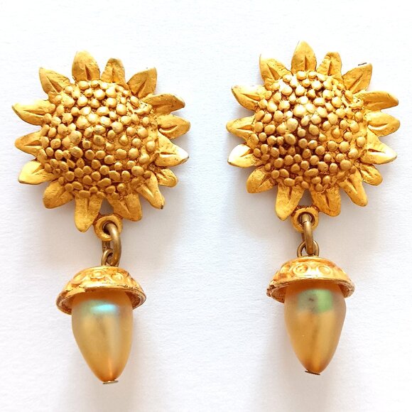 COPY - Vintage Kate Hines Gold Tone Sunflower With Iridescent Stone Pierced Ear… - Picture 1 of 2